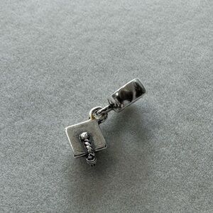 Pandora grad cap charm